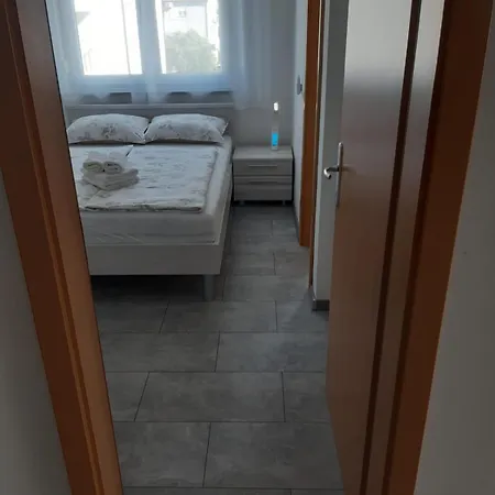 Apartman Ivana With The Pool *