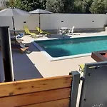 Apartment Ivana With The Pool Rovinjsko Selo